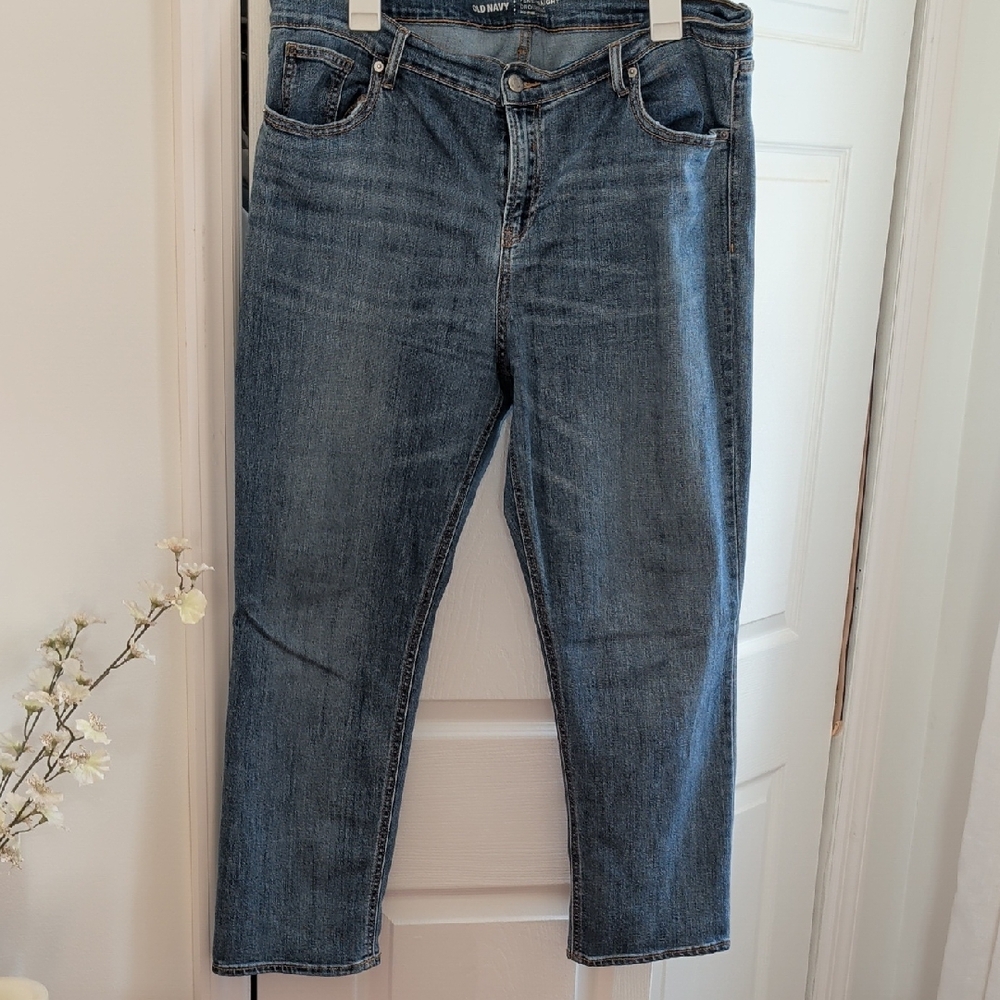 Old Navy Perfect Straight Cropped Jeans